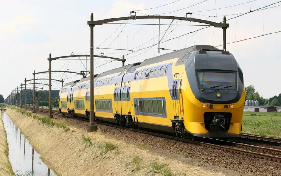 Problemi per i pendolari lecchesi: treno in panne, saltano quattro corse